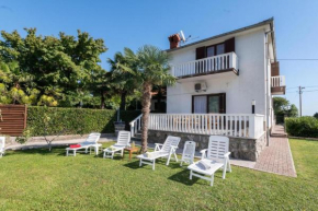 Seaview Apartment Lara 300 mt from Sea